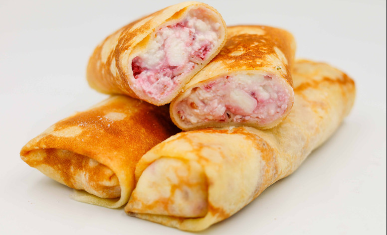  Блинчик с сыром и малиной, сладкий