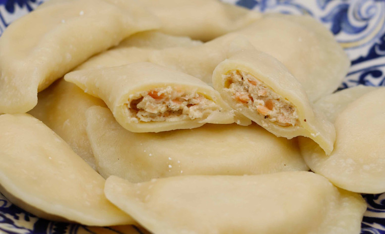 ВАРЕНИКИ З ЛОСОСЕМ ТА СИРОМ РІКОТА 